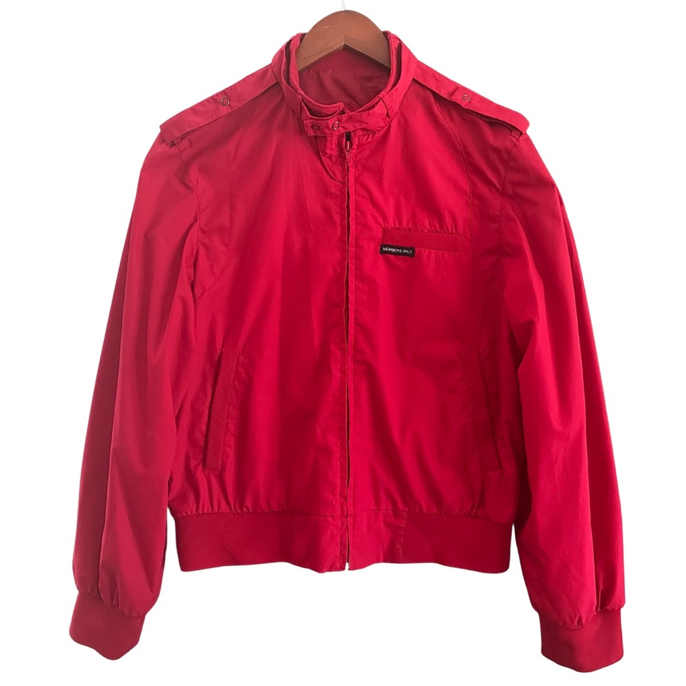 Members Only Iconic Racer Jacket Mens Size Medium Red Vintage Style Epaulettes